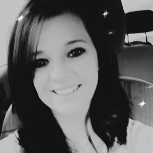 Meet your Posher, Candace